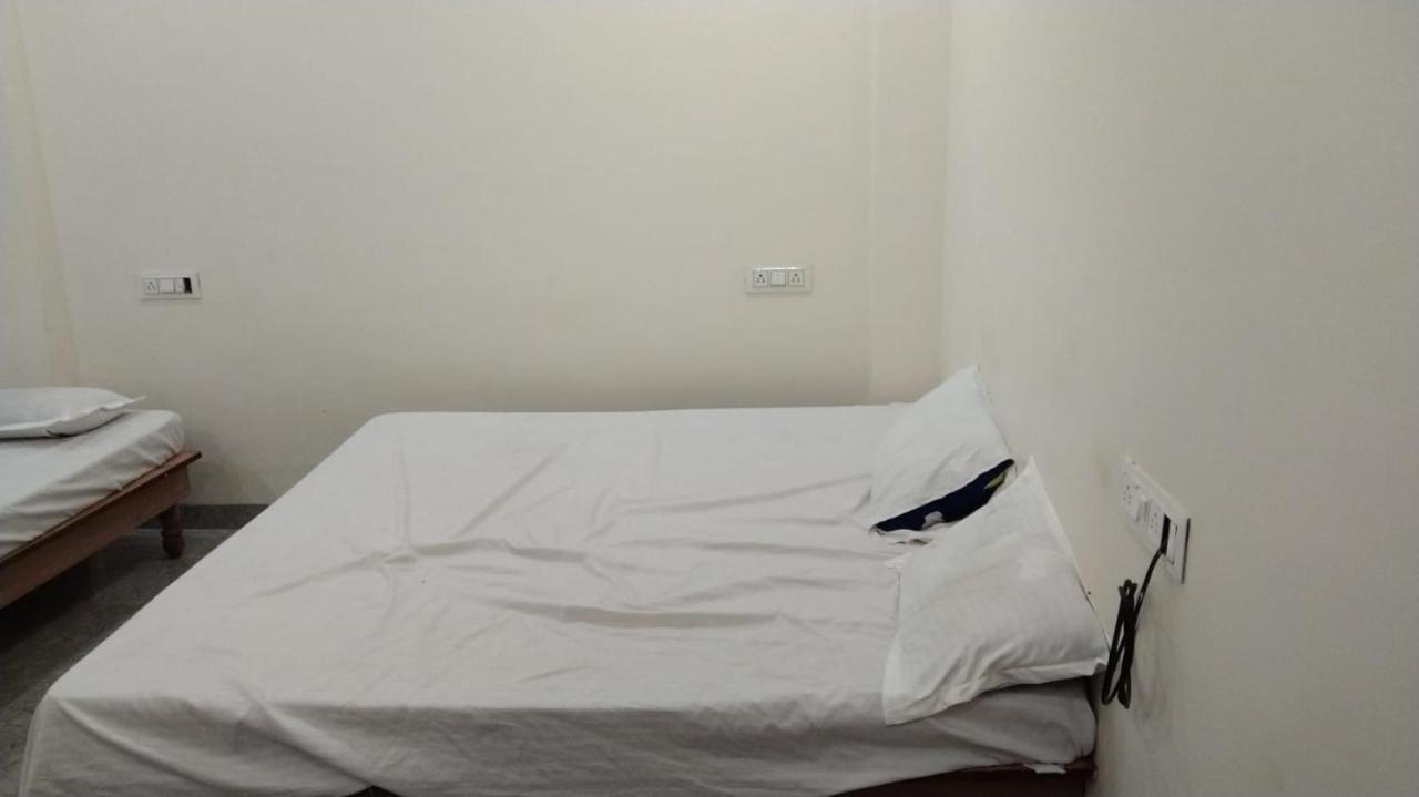Hotel Garima Ujjain Exterior photo